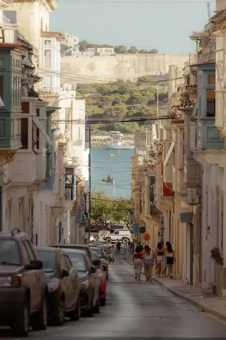 Apartment Designer 2Br Home In The Heart Of Sliema With Wifi By 360 Estates