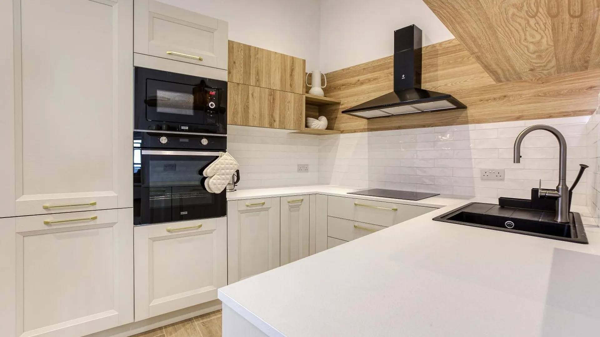 Designer 2Br Home In The Heart Of Sliema With Wifi By 360 Estates Apartment