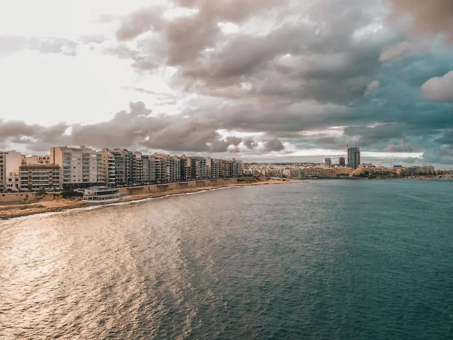 Designer 2Br Home In The Heart Of Sliema With Wifi By 360 Estates 0*,  Malta